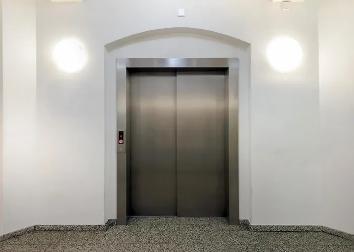 Hotel apartamentowy Smartments Aussenalster 4*